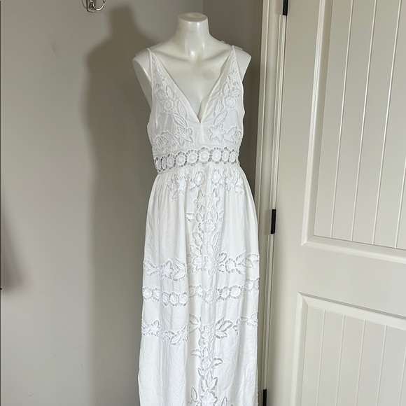 Anthropologie Vineet Bahl Sleeveless V Neck
Floral Cutwork Midi Dress White MNEW - Picture 4 of 16